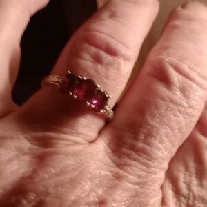 Sterling silver Garnet ring